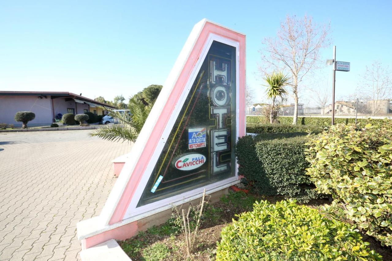 Hotel Palacavicchi Ciampino Exterior foto