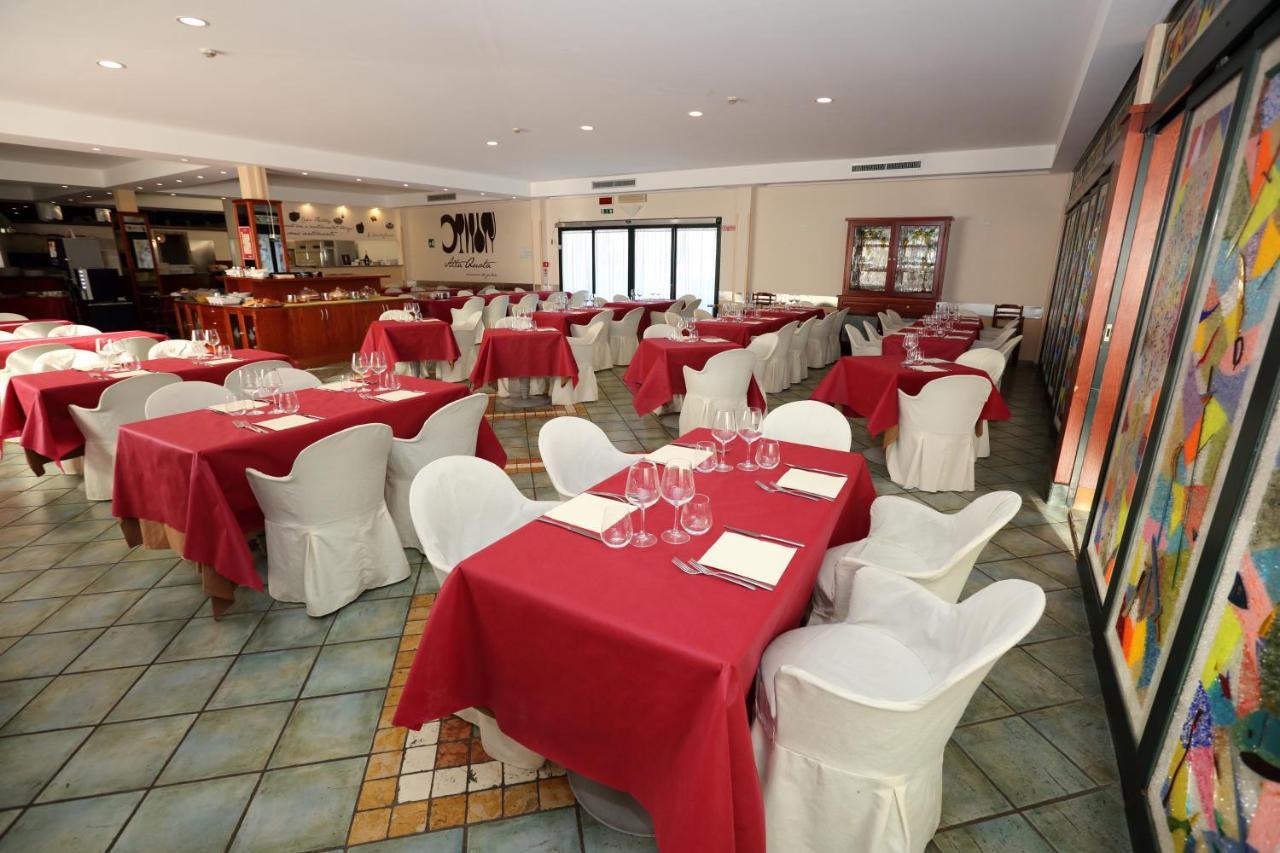 Hotel Palacavicchi Ciampino Exterior foto
